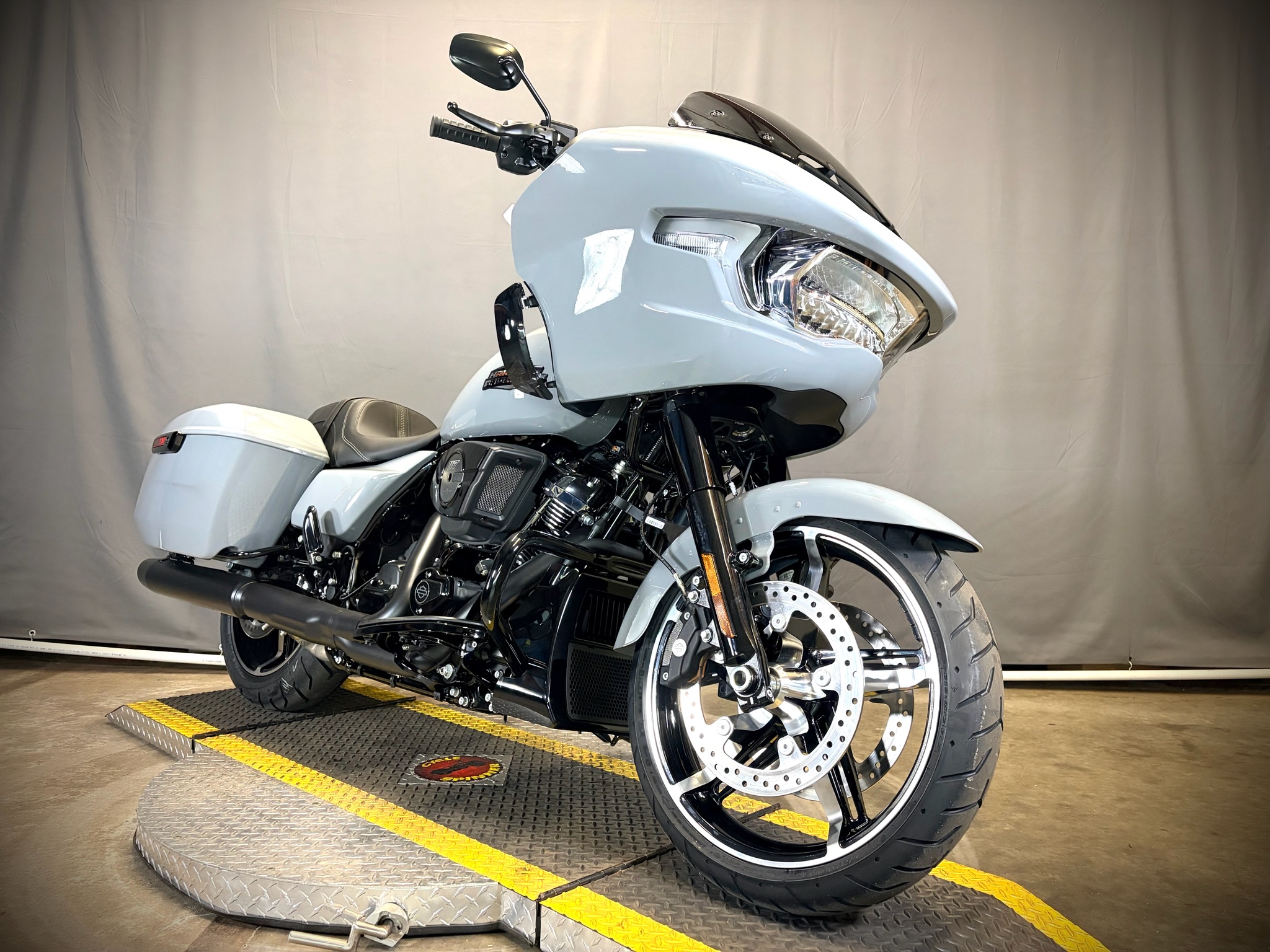 2026 Harley-Davidson Road Glide® 1