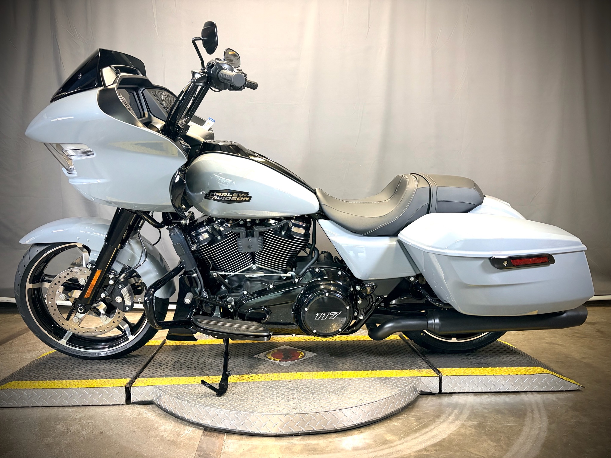 2026 Harley-Davidson Road Glide® 5