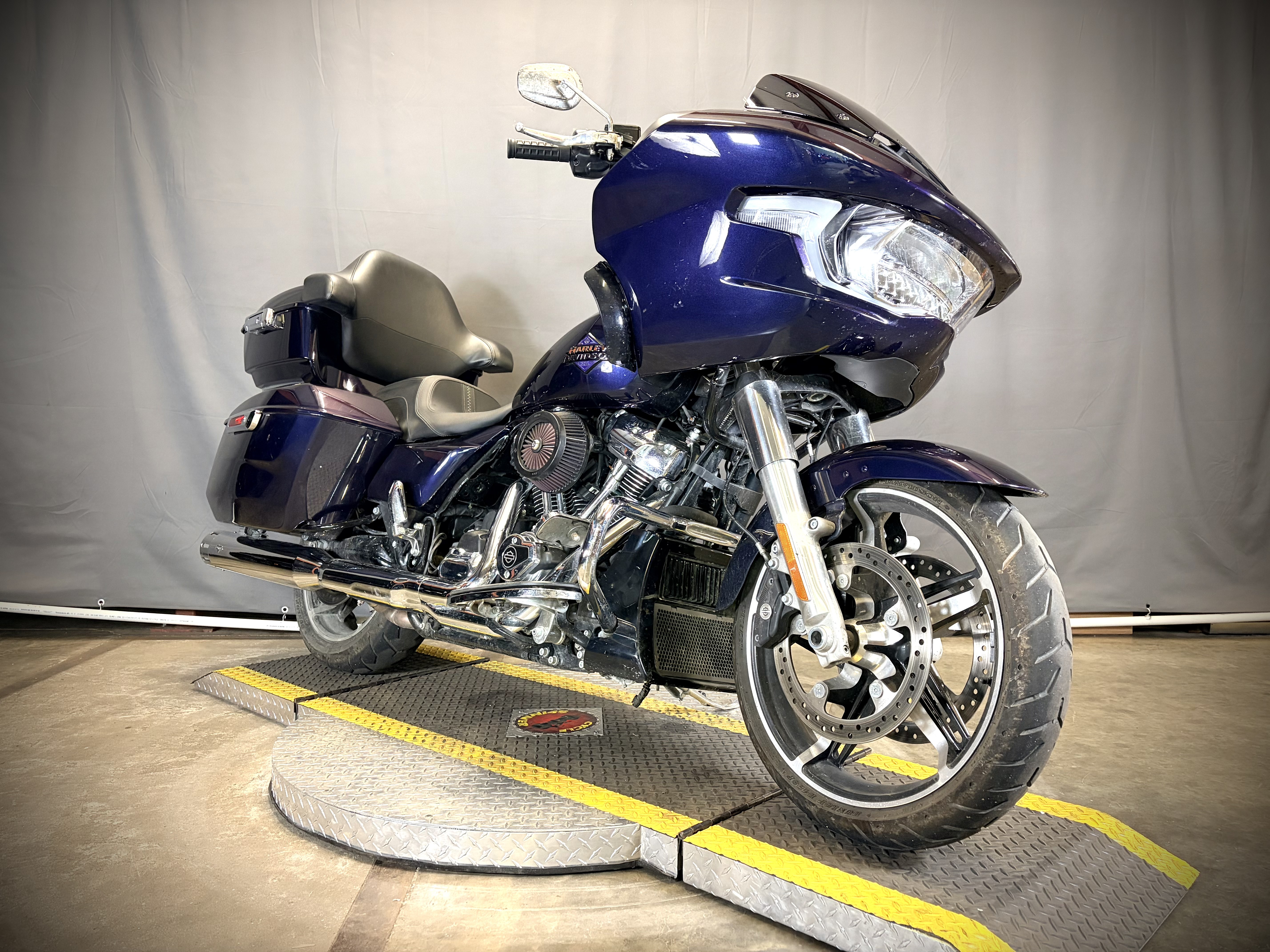 2025 Harley-Davidson Road Glide® 1