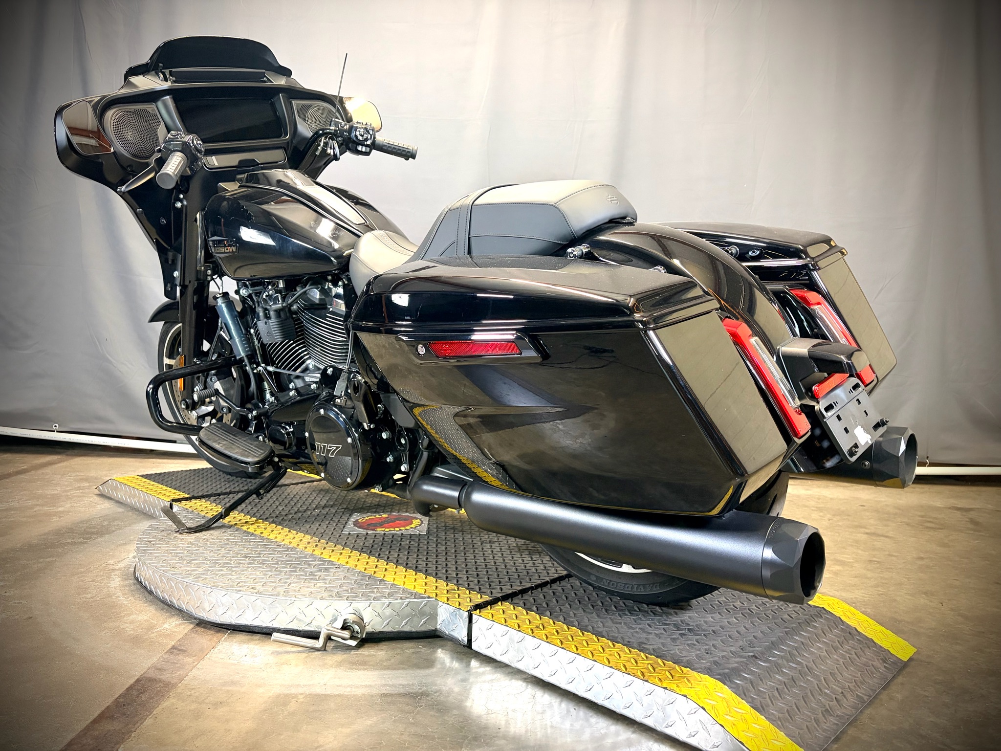 2024 Harley-Davidson Street Glide® 4