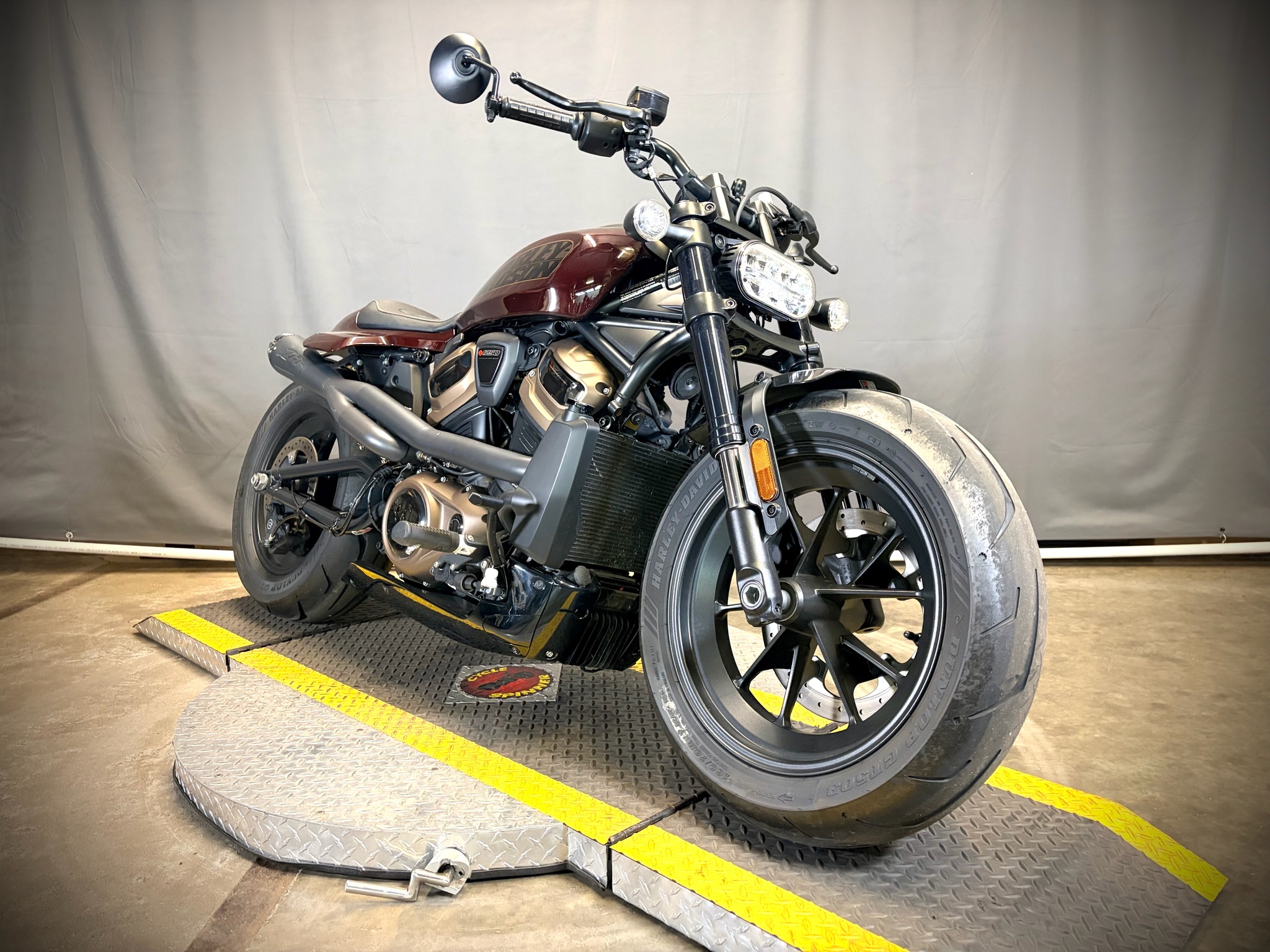 2021 Harley-Davidson Sportster® S 1