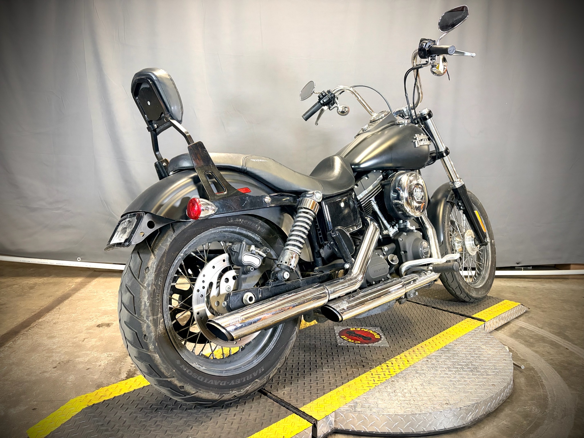 2016 Harley-Davidson Street Bob® 3