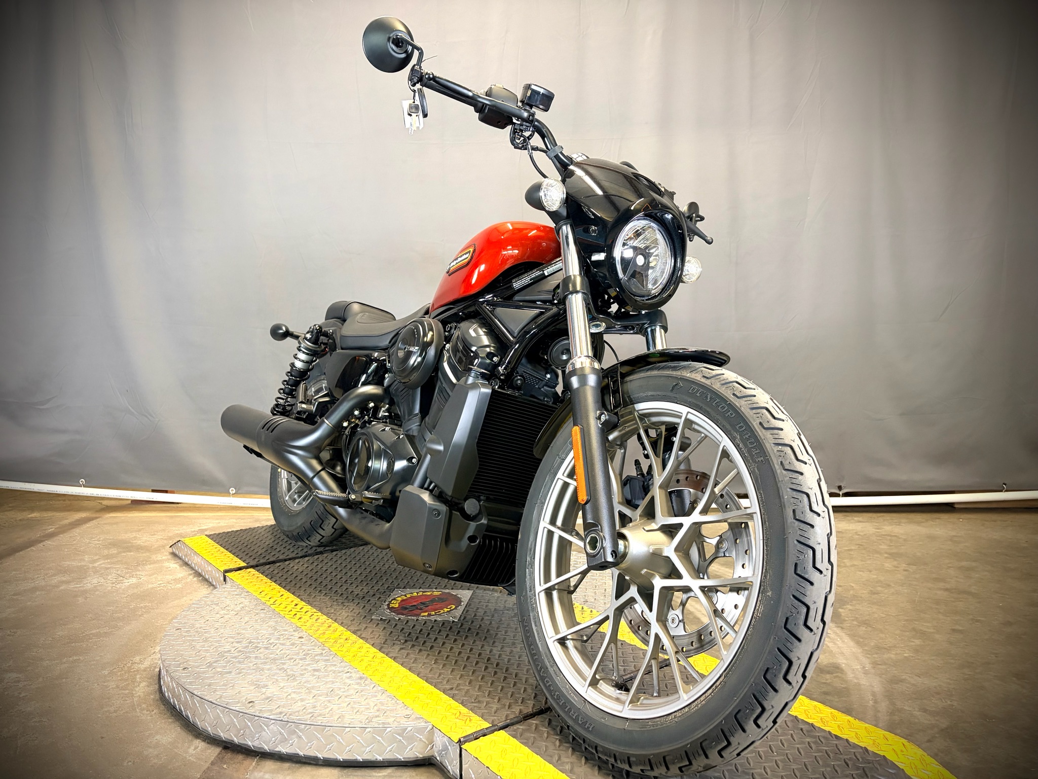 2025 Harley-Davidson Nightster® Special 1