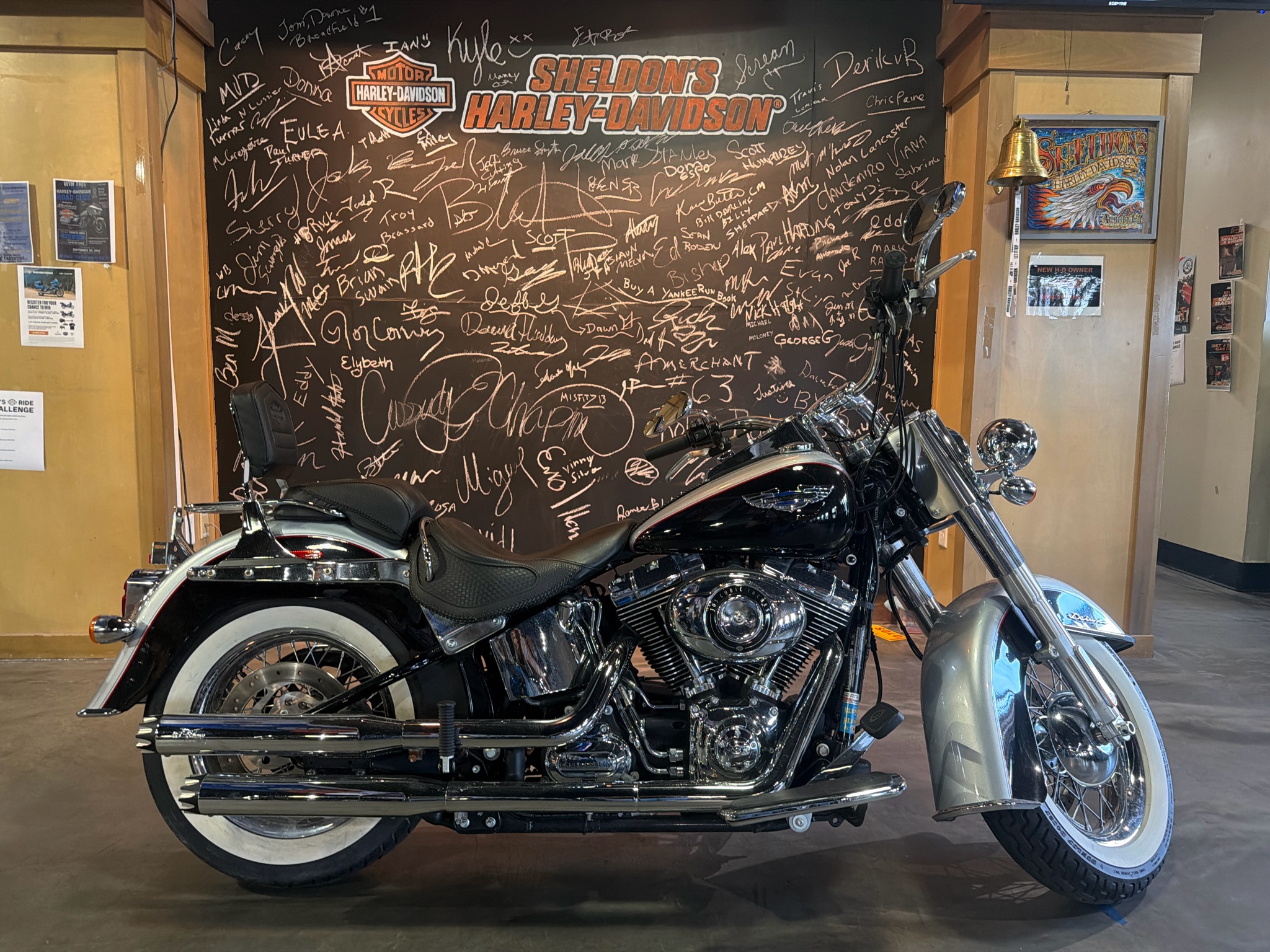 2015 Harley-Davidson Softail® Deluxe 1