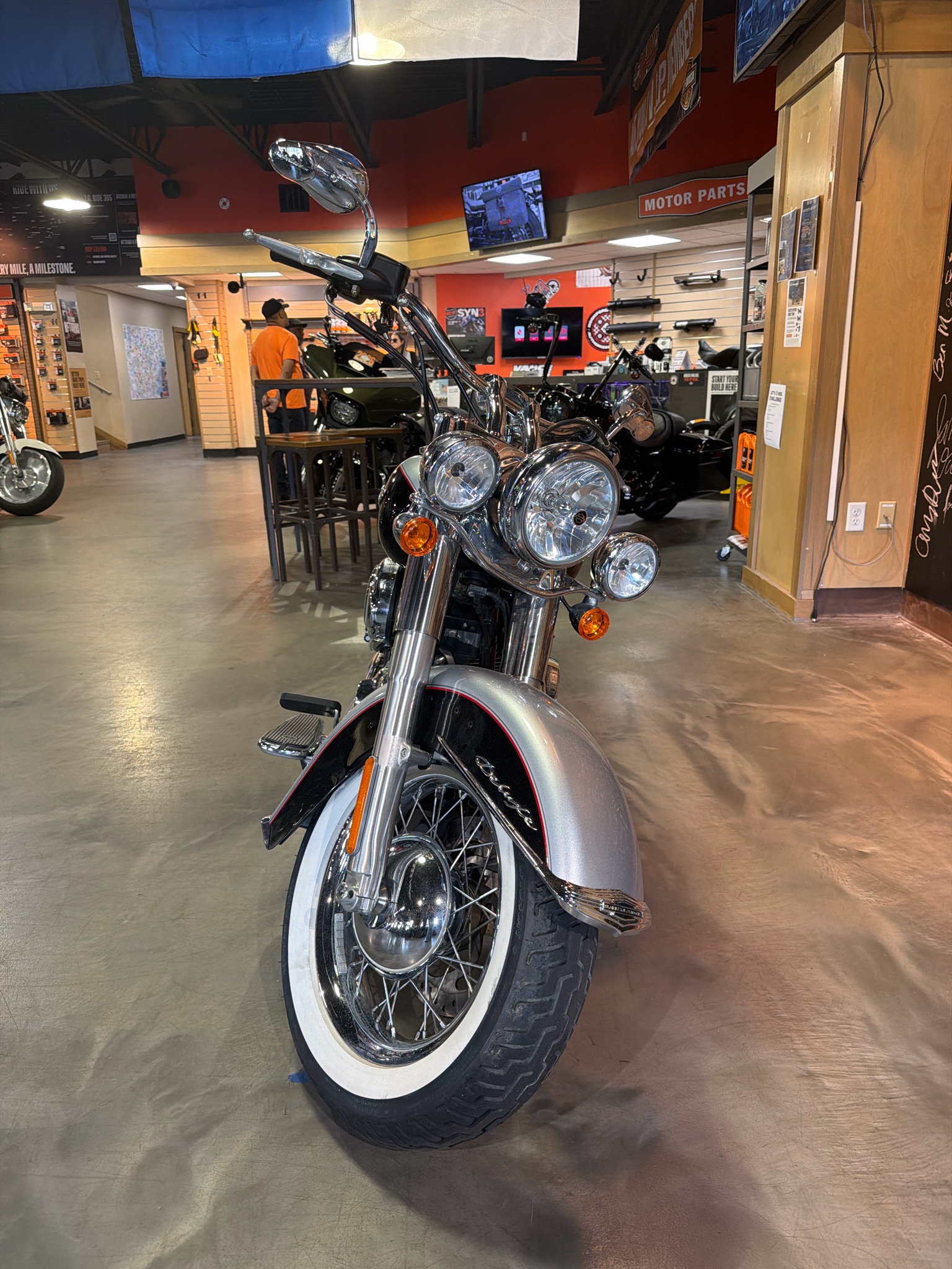 2015 Harley-Davidson Softail® Deluxe 2
