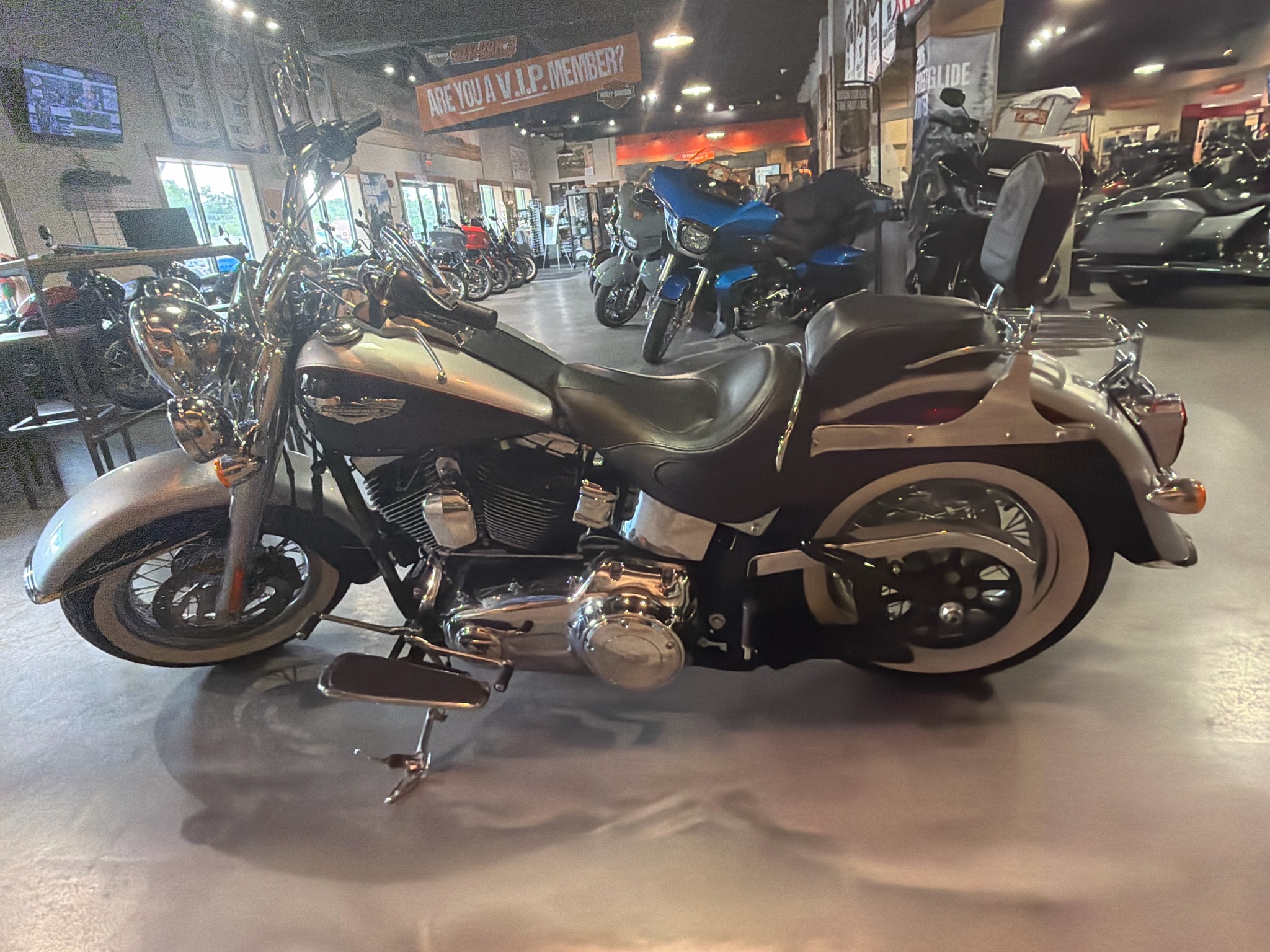 2015 Harley-Davidson Softail® Deluxe 3
