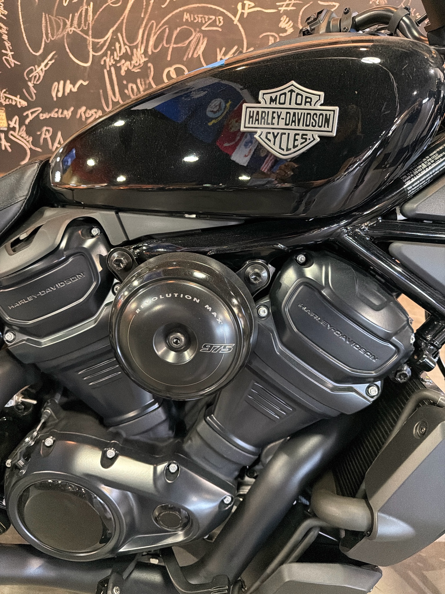 2025 Harley-Davidson Nightster® 6