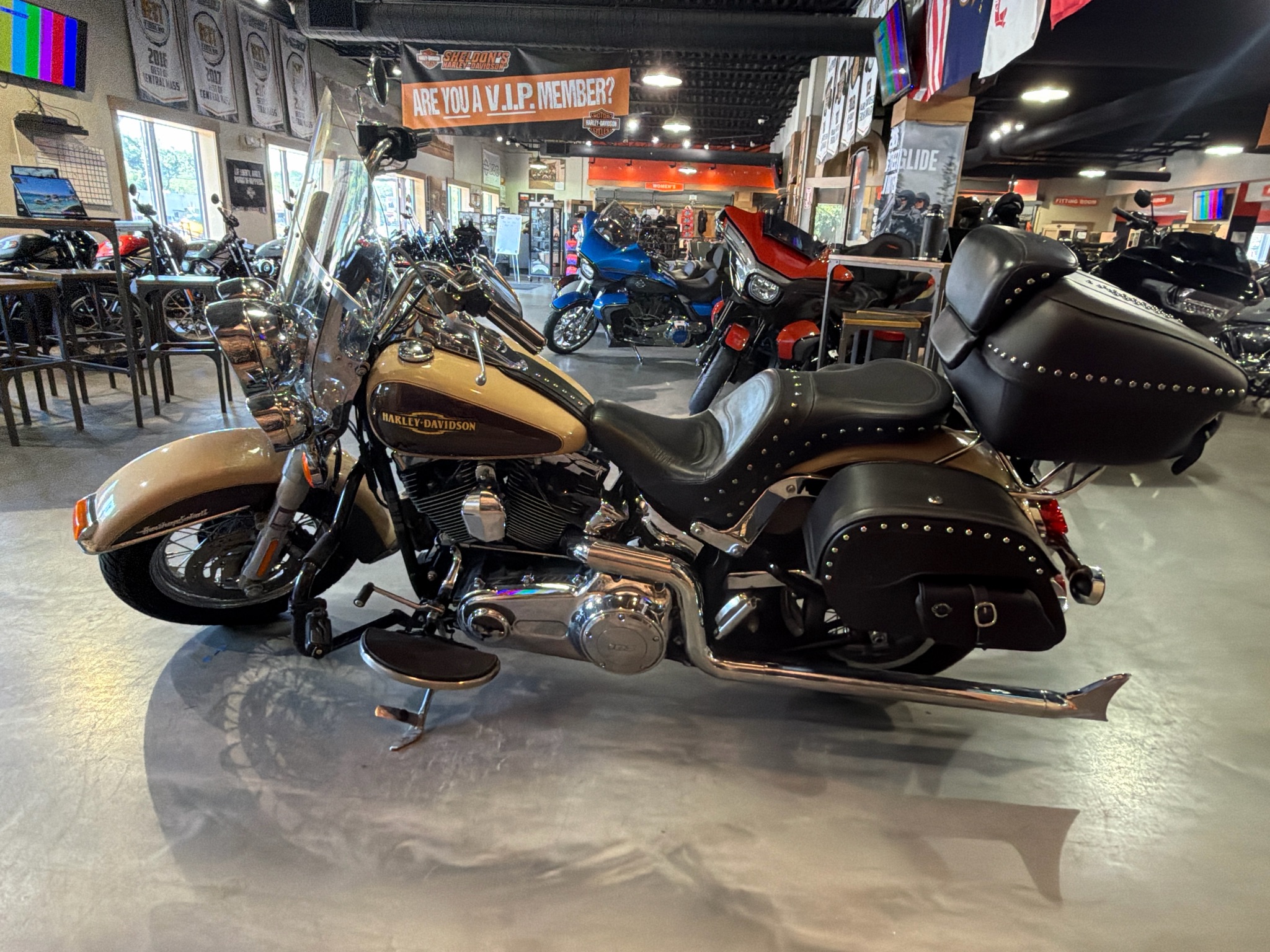 2014 Harley-Davidson Heritage Softail® Classic 3