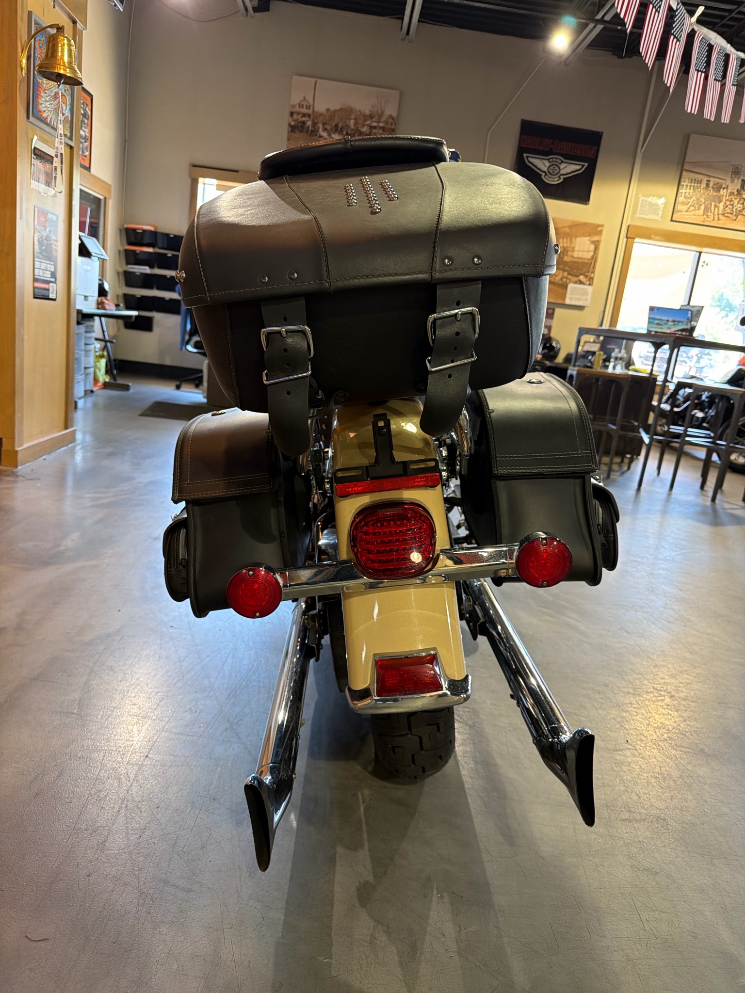 2014 Harley-Davidson Heritage Softail® Classic 4