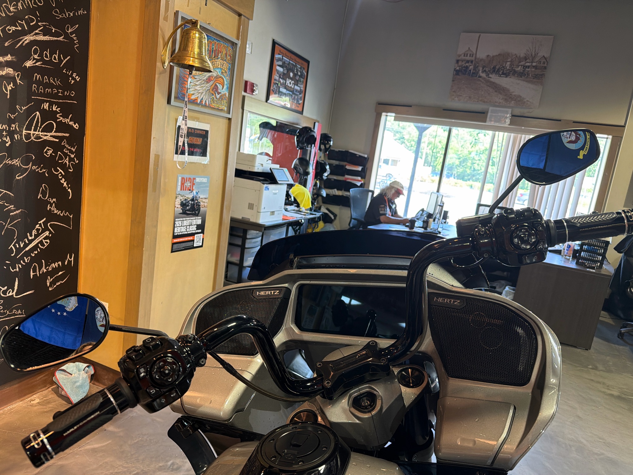 2023 Harley-Davidson CVO Road Glide® 7