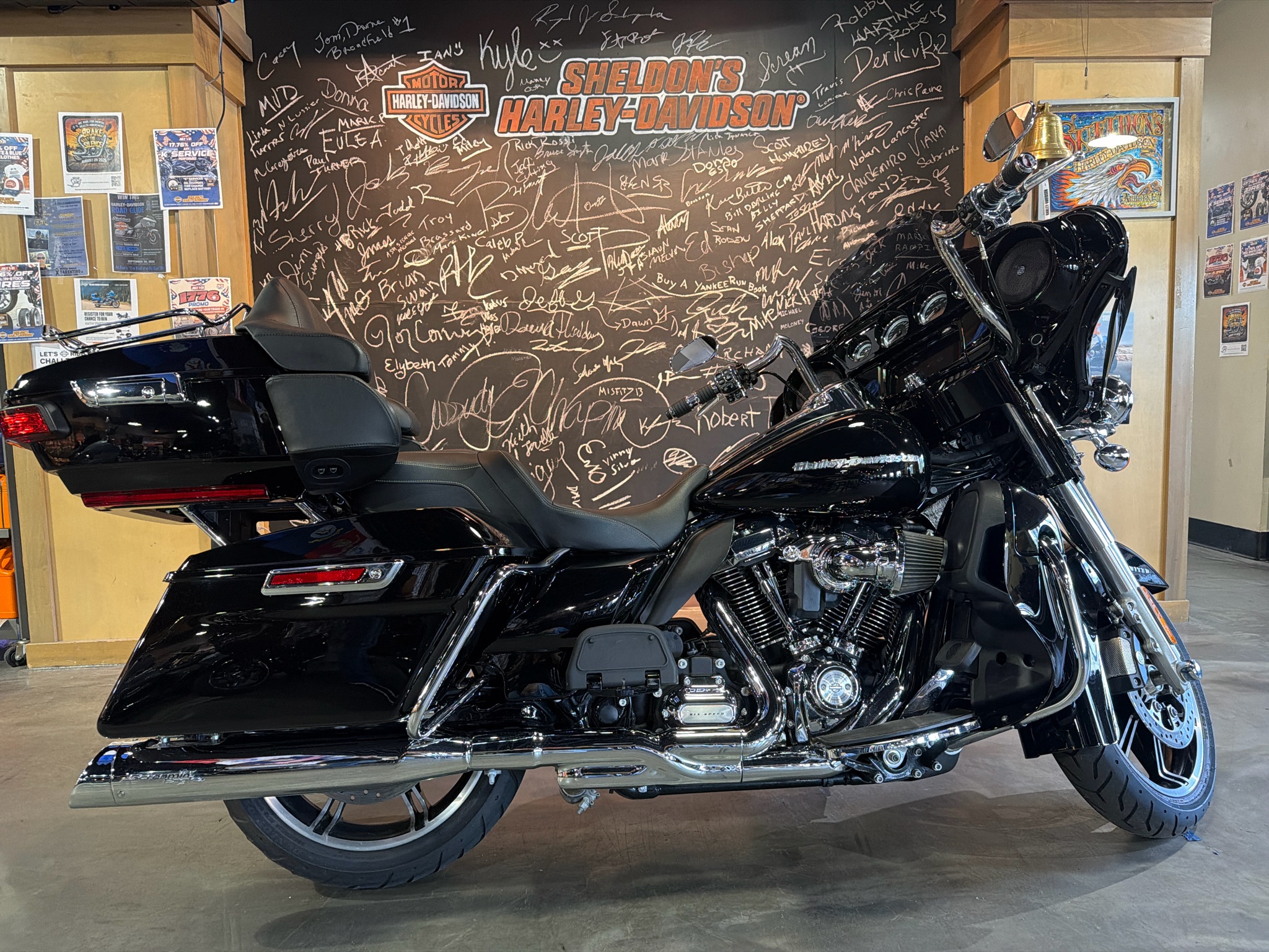 2021 Harley-Davidson Ultra Limited 1