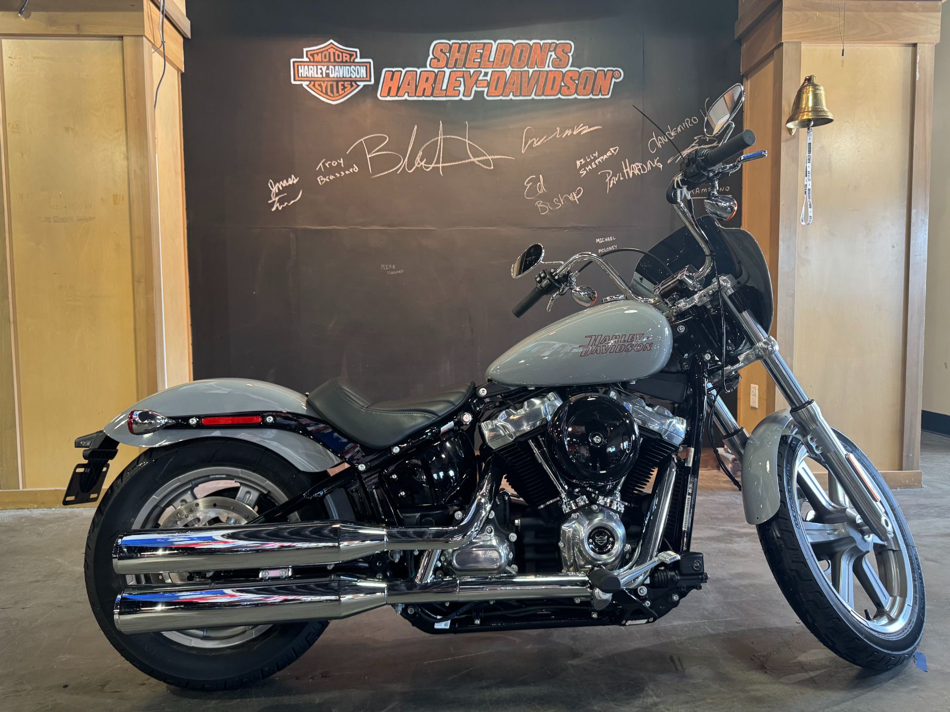 2024 Harley-Davidson Softail® Standard 1