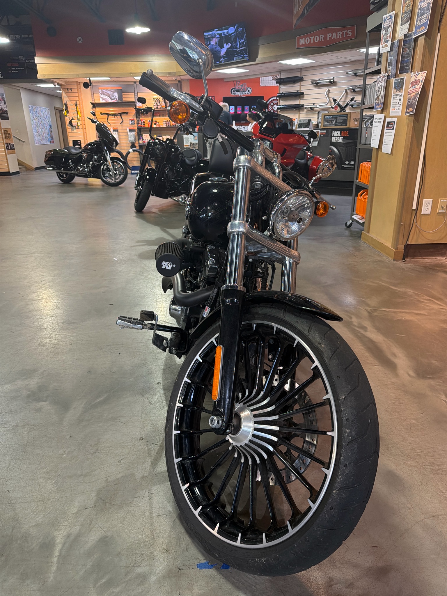 2017 Harley-Davidson Breakout® 2