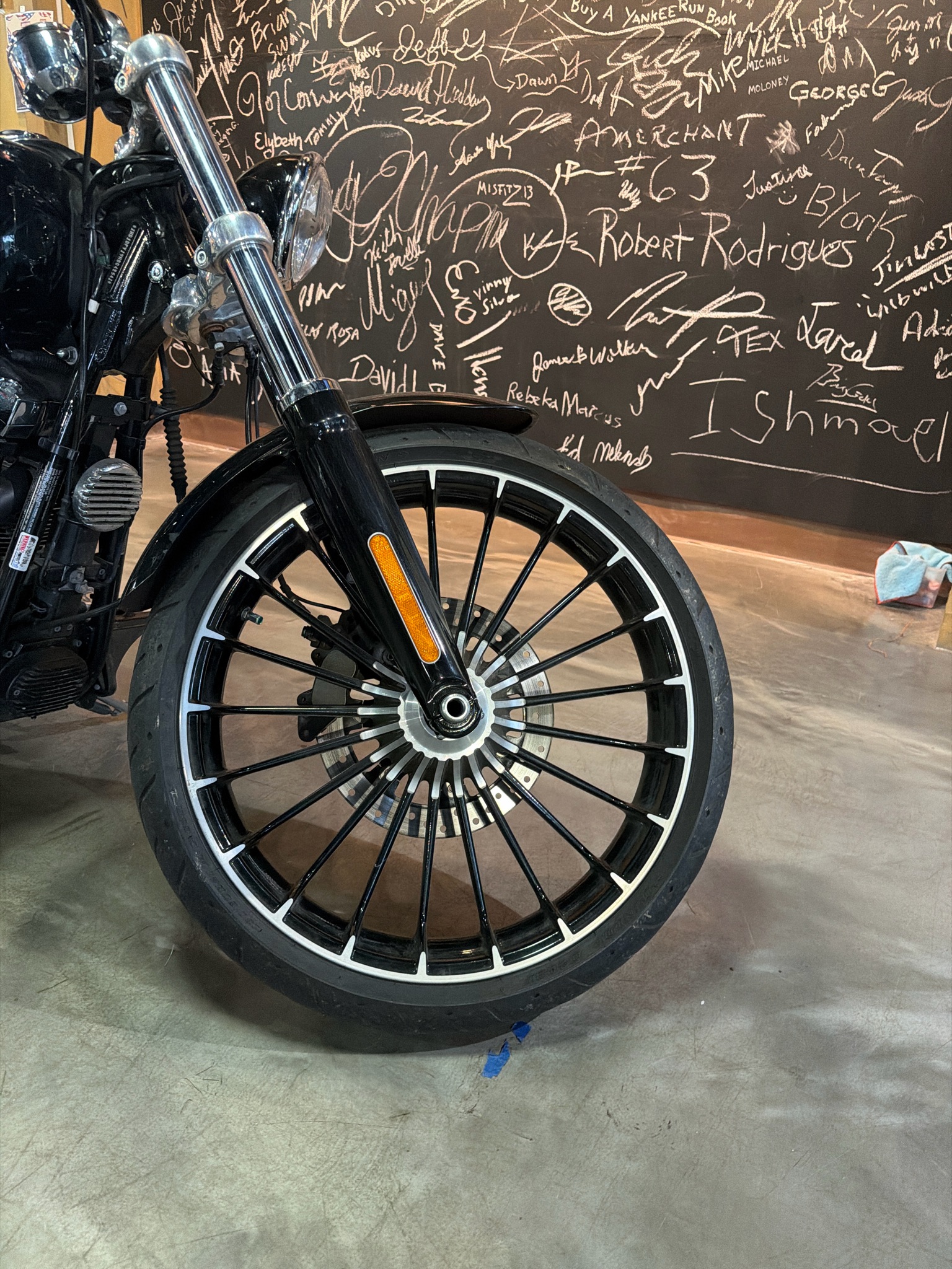 2017 Harley-Davidson Breakout® 8