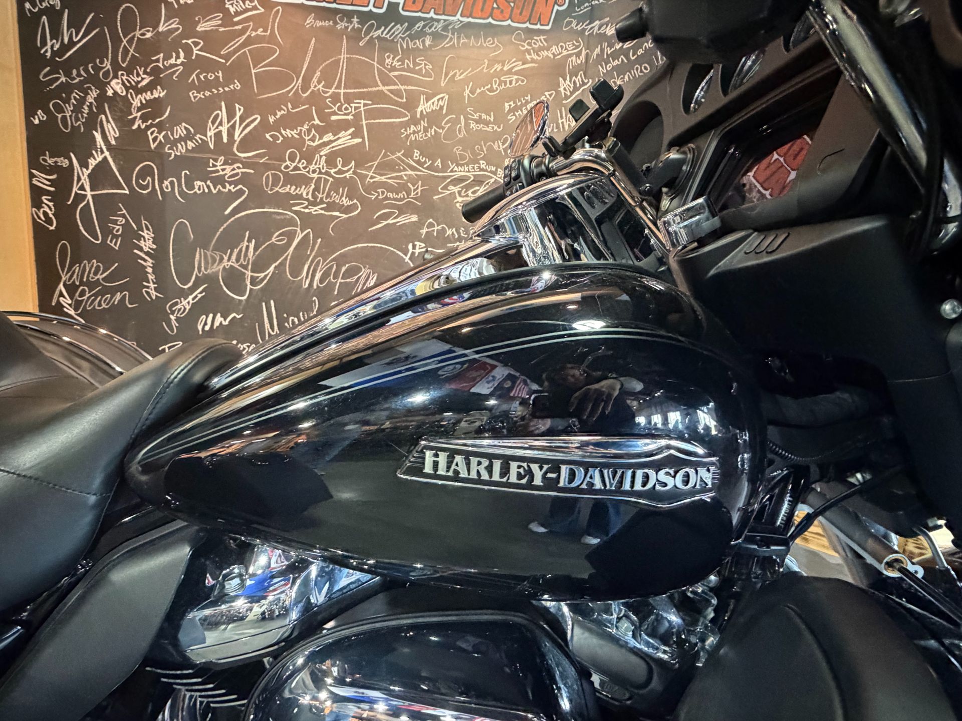 2020 Harley-Davidson Tri Glide® Ultra 6