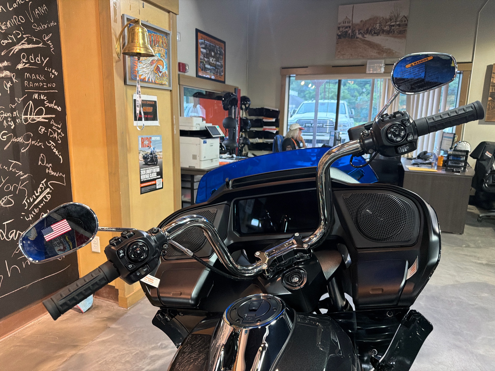 2026 Harley-Davidson Road Glide® 7