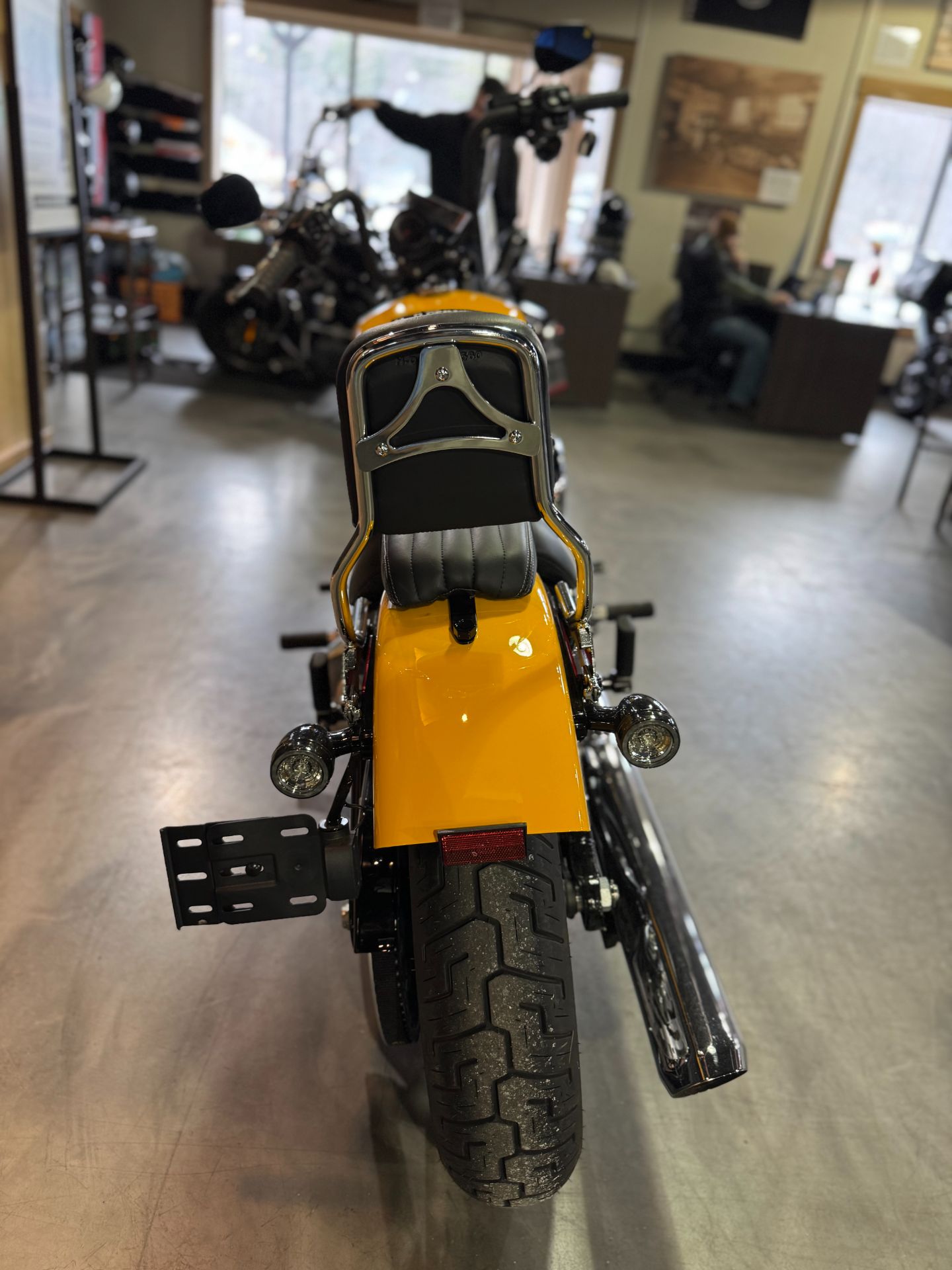 2025 Harley-Davidson Street Bob® 4
