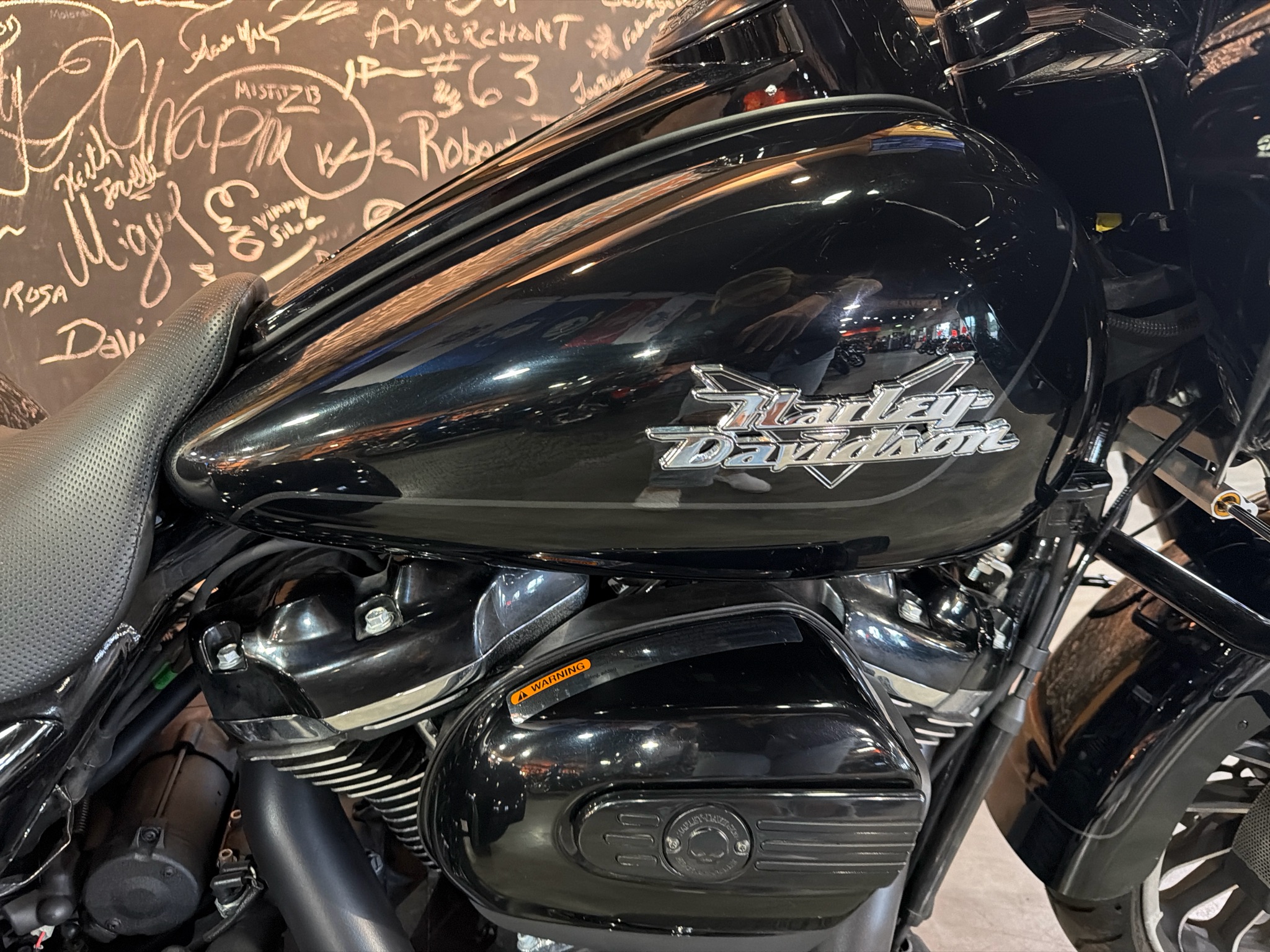 2024 Harley-Davidson Road Glide® 3 6
