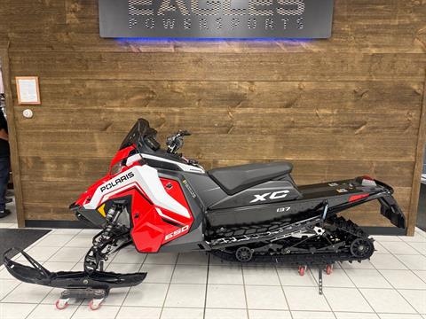 2027 Polaris 650 INDY XC 137 Indy Red 7S ES