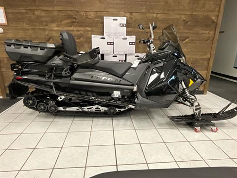 2027 Polaris 850 TITAN Adventure Ultimate 155 Gloss Black 1.5 ES