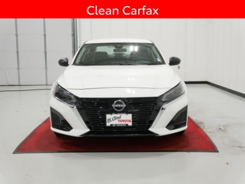 2025 Nissan ALTIMA 2.5 SV in Saint Joseph, Minnesota - Photo 2