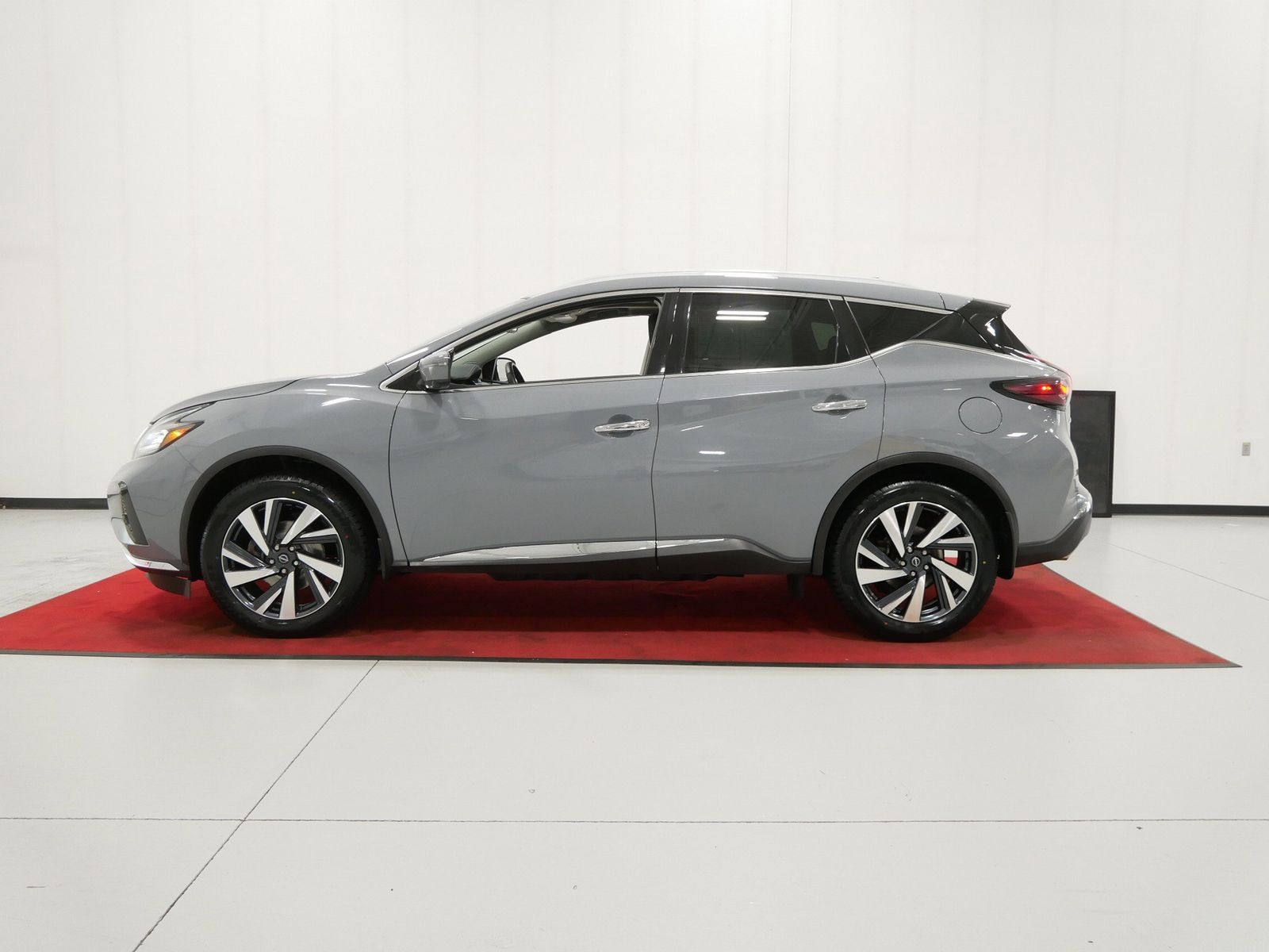 2023 Nissan MURANO SL in Saint Joseph, Minnesota - Photo 11
