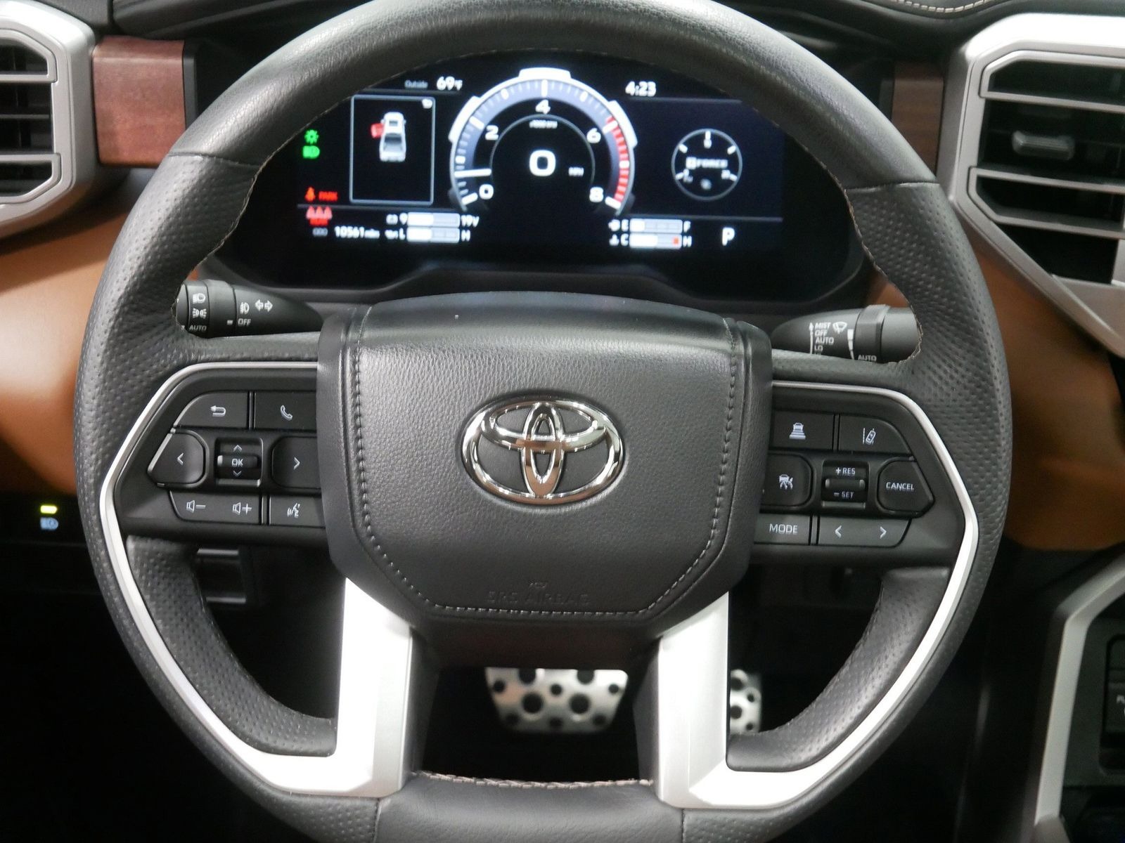 2025 Toyota TUNDRA 1794 5.5' BED in Saint Joseph, Minnesota - Photo 24