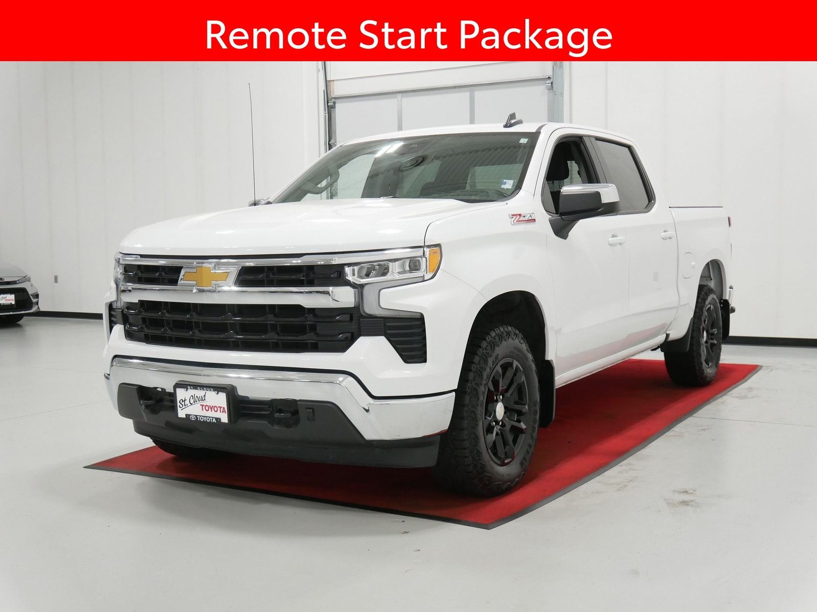 2024 Chevrolet SILVERADO LT CREW CAB in Saint Joseph, Minnesota - Photo 4