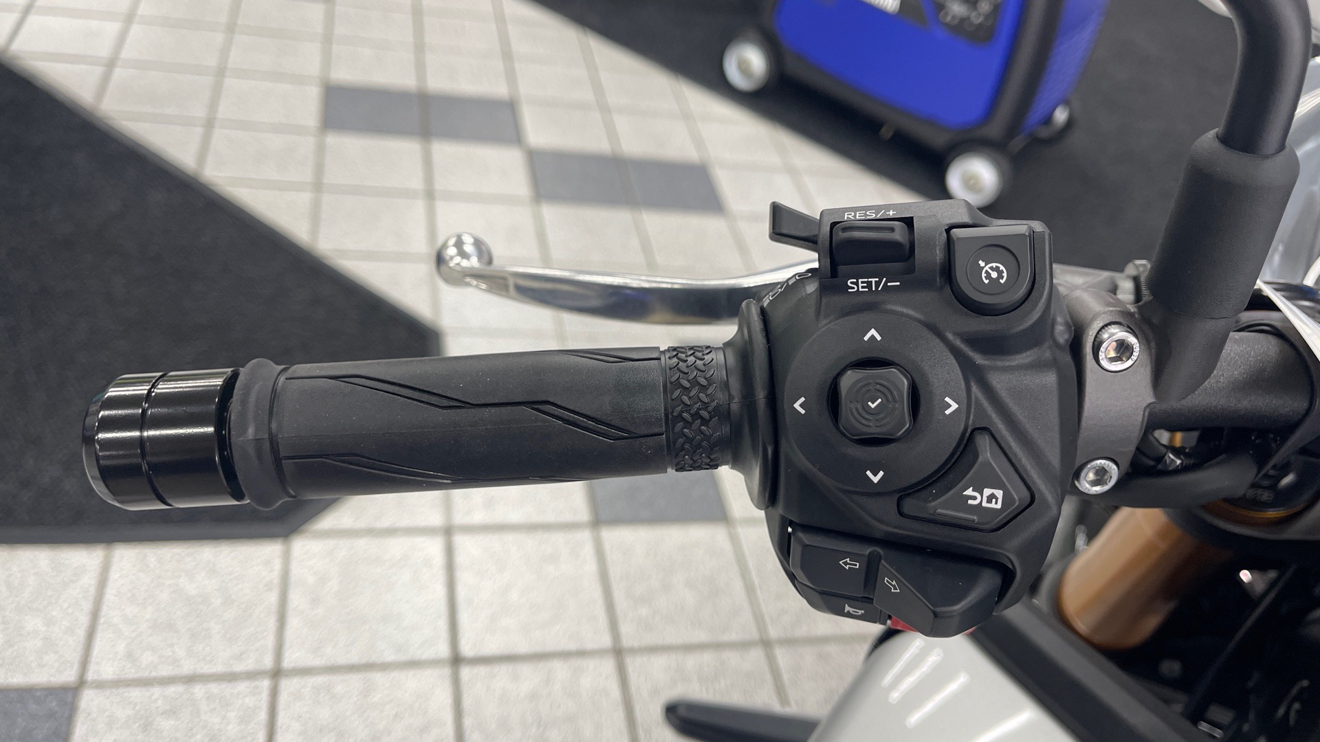 2026 Yamaha MT-09 SP in Saint Joseph, Minnesota - Photo 10