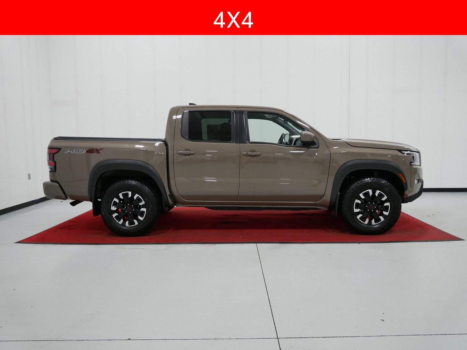 2024 Nissan FRONTIER PRO-4X in Saint Joseph, Minnesota - Photo 5