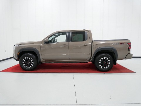 2024 Nissan FRONTIER PRO-4X in Saint Joseph, Minnesota - Photo 11