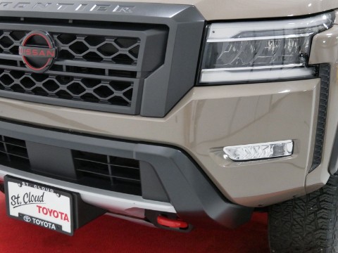 2024 Nissan FRONTIER PRO-4X in Saint Joseph, Minnesota - Photo 13