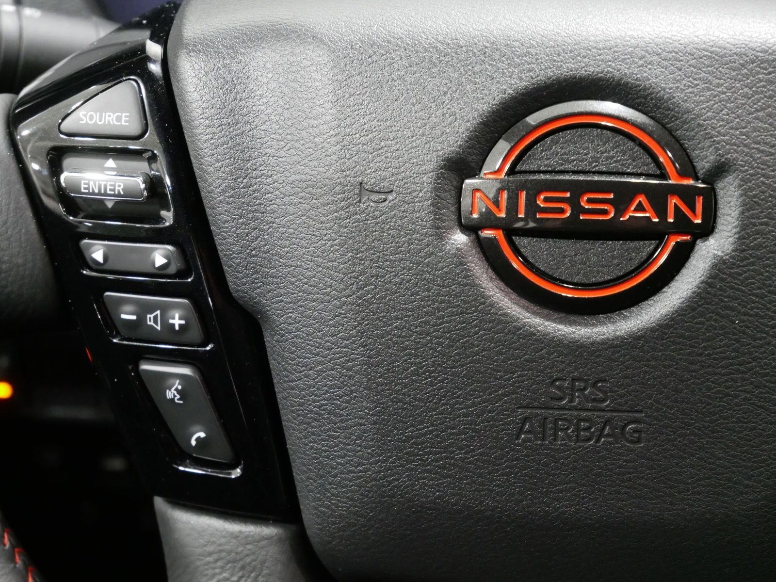 2024 Nissan FRONTIER PRO-4X in Saint Joseph, Minnesota - Photo 24