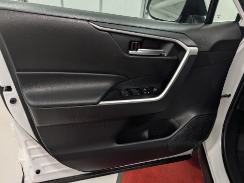 2025 Toyota RAV4 HYBRID XLE in Saint Joseph, Minnesota - Photo 16
