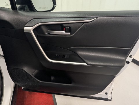 2025 Toyota RAV4 HYBRID XLE in Saint Joseph, Minnesota - Photo 28