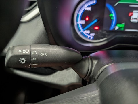 2025 Toyota RAV4 HYBRID XLE in Saint Joseph, Minnesota - Photo 31