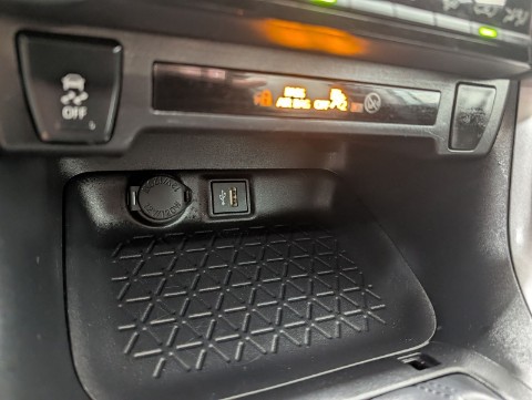 2025 Toyota RAV4 HYBRID XLE in Saint Joseph, Minnesota - Photo 35