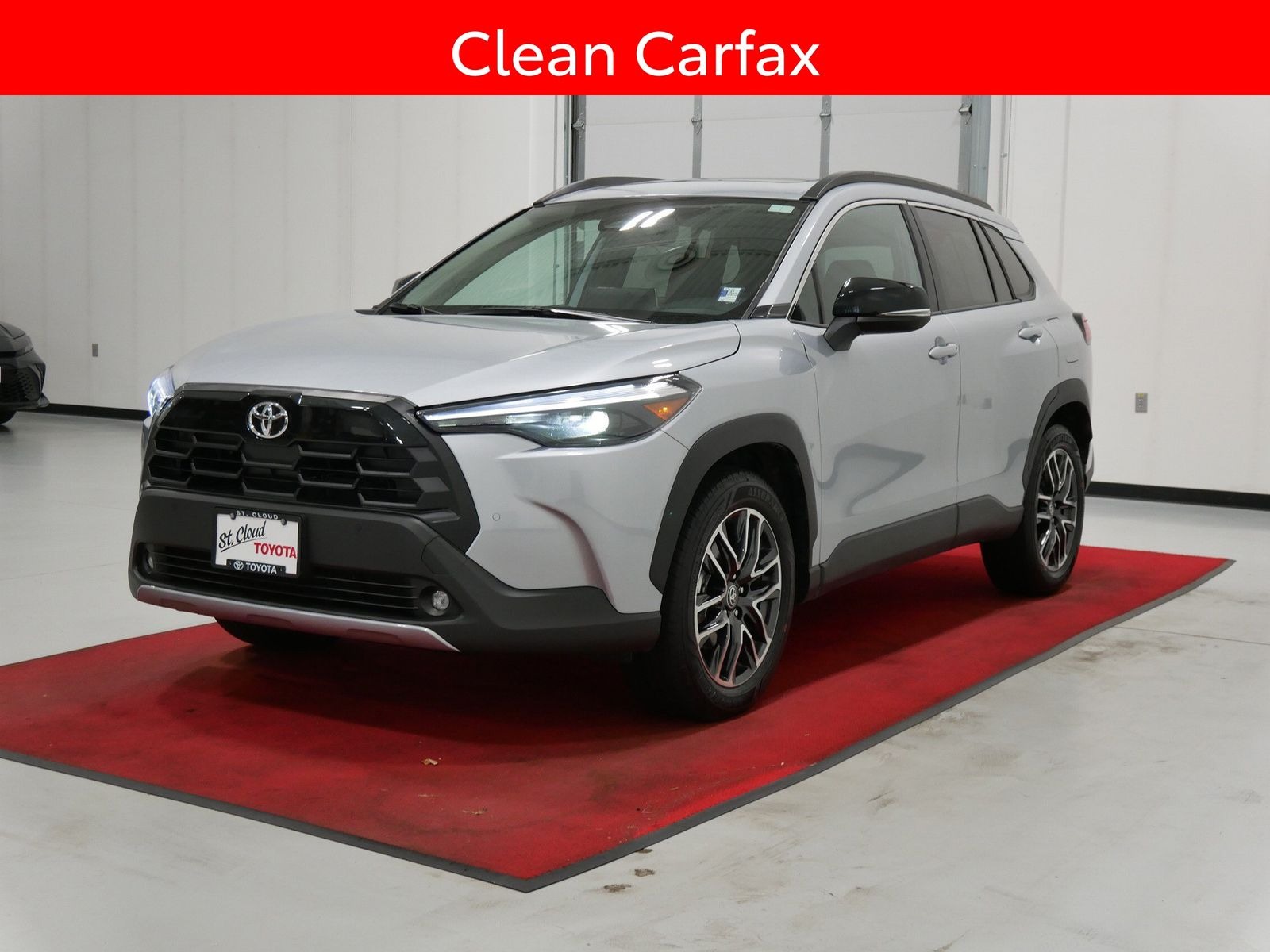 2026 Toyota COROLLA CROSS XLE in Saint Joseph, Minnesota - Photo 4