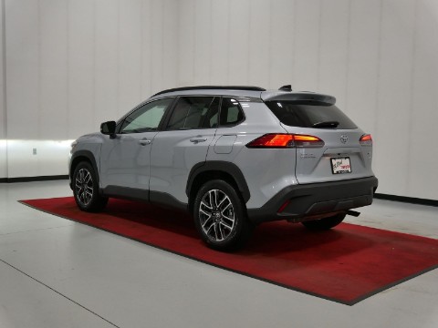 2026 Toyota COROLLA CROSS XLE in Saint Joseph, Minnesota - Photo 10