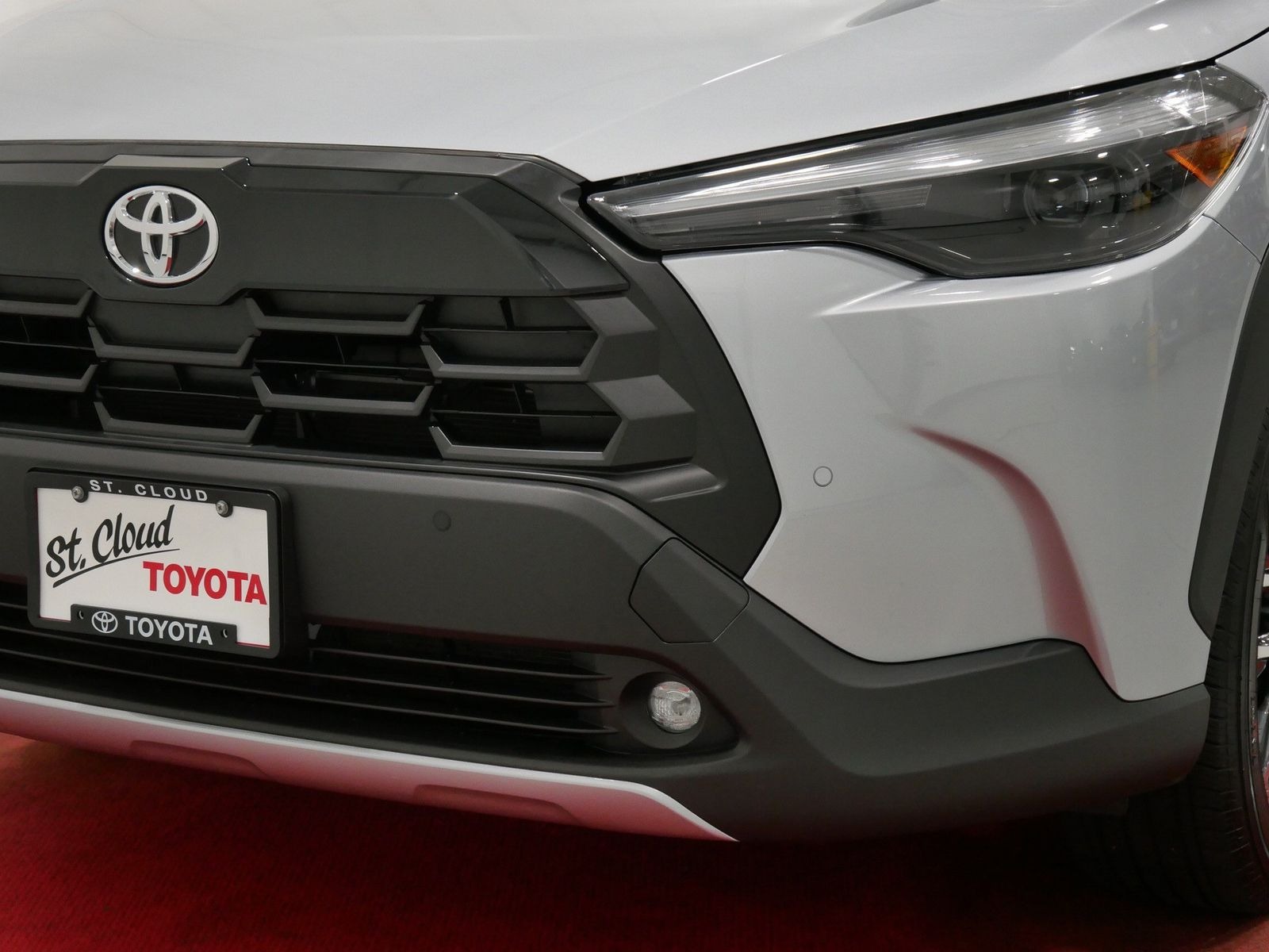 2026 Toyota COROLLA CROSS XLE in Saint Joseph, Minnesota - Photo 13
