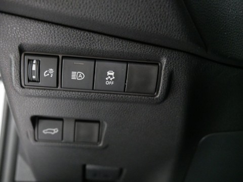 2026 Toyota COROLLA CROSS XLE in Saint Joseph, Minnesota - Photo 19