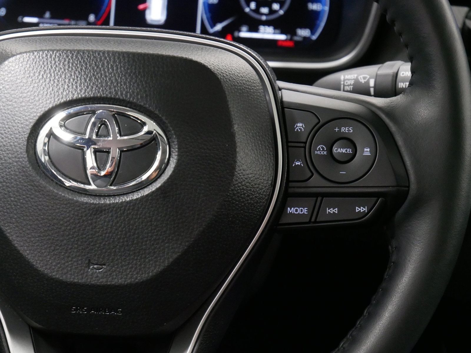 2026 Toyota COROLLA CROSS XLE in Saint Joseph, Minnesota - Photo 26