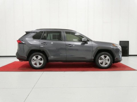 2025 Toyota RAV4 HYBRID XLE in Saint Joseph, Minnesota - Photo 5