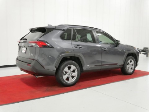 2025 Toyota RAV4 HYBRID XLE in Saint Joseph, Minnesota - Photo 7