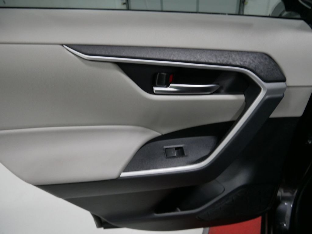 2025 Toyota RAV4 HYBRID XLE in Saint Joseph, Minnesota - Photo 20