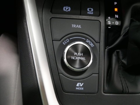 2025 Toyota RAV4 HYBRID XLE in Saint Joseph, Minnesota - Photo 36