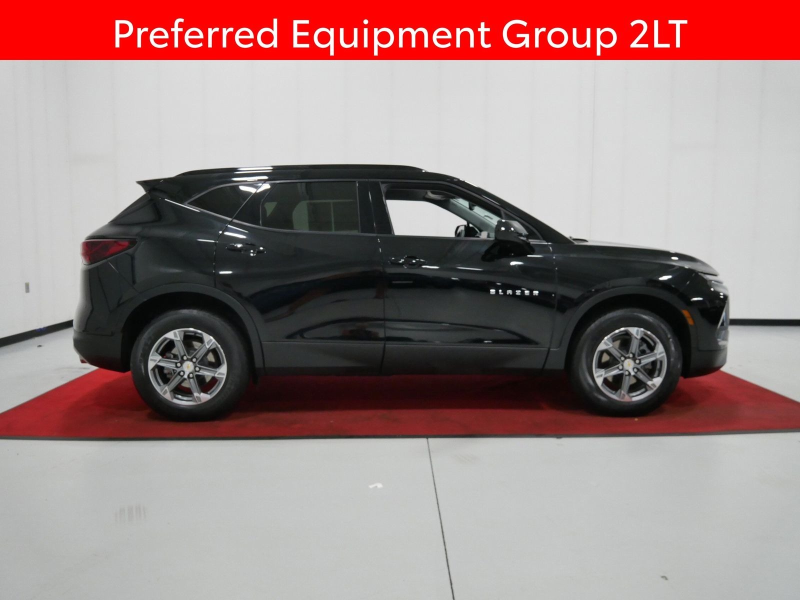 2023 Chevrolet BLAZER LT in Saint Joseph, Minnesota - Photo 5