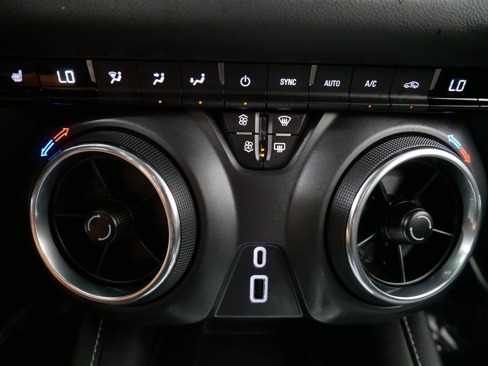 2023 Chevrolet BLAZER LT in Saint Joseph, Minnesota - Photo 34