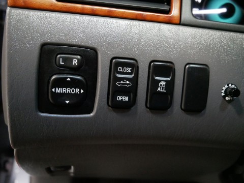 2008 Toyota CAMRY SOLARA SLE in Saint Joseph, Minnesota - Photo 18