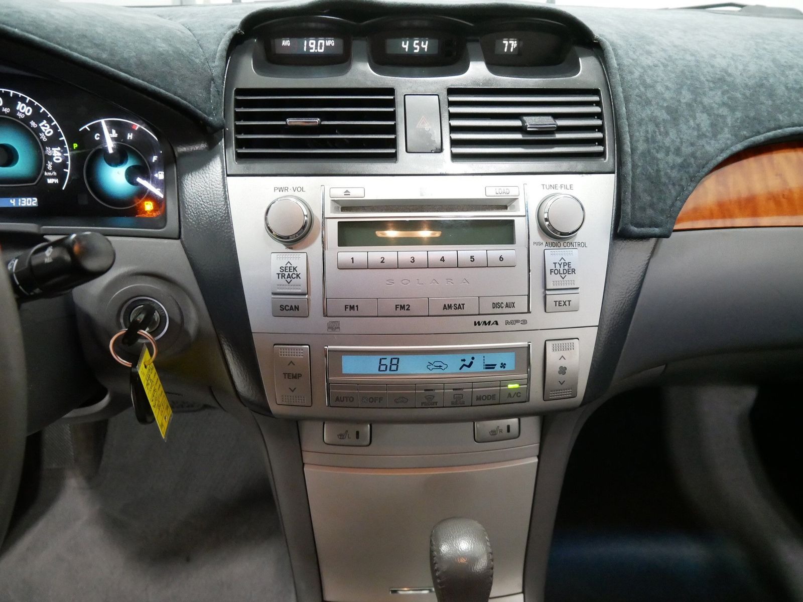 2008 Toyota CAMRY SOLARA SLE in Saint Joseph, Minnesota - Photo 21